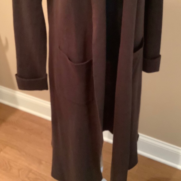 Brown duster - Picture 2 of 13